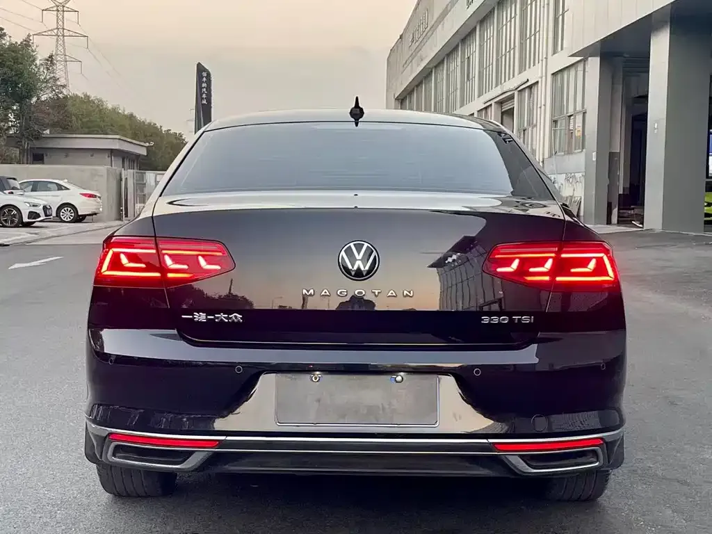 Volkswagen Magotan 2022 из CN, фото 6