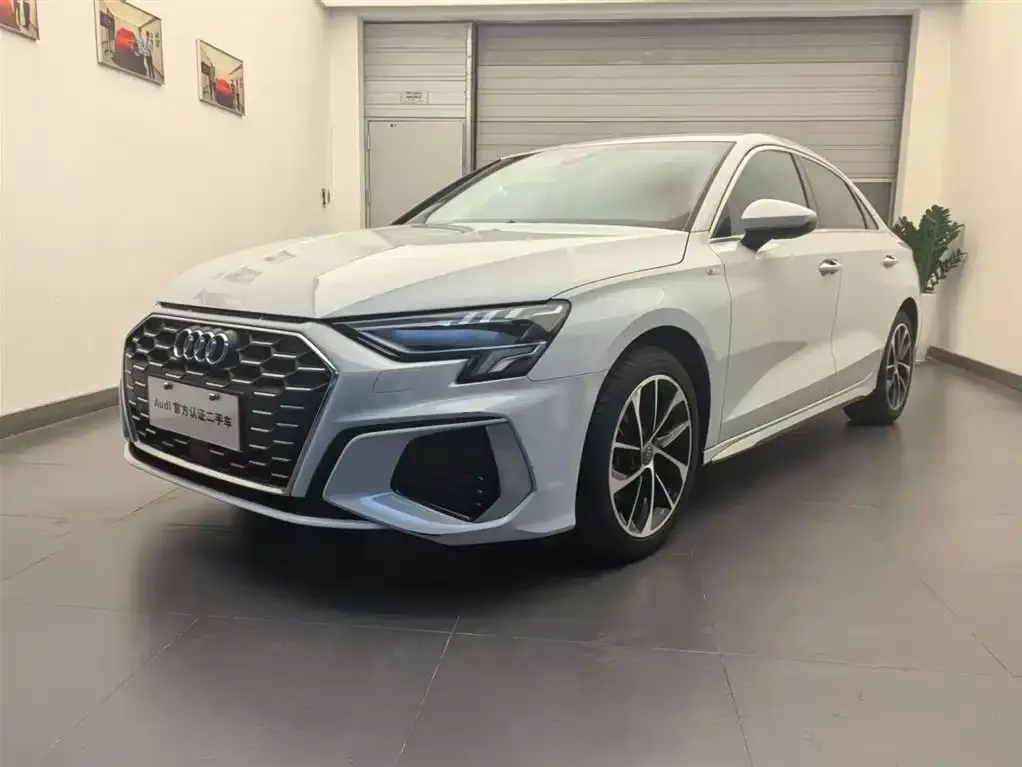 Audi A3 2021 из CN, фото 1