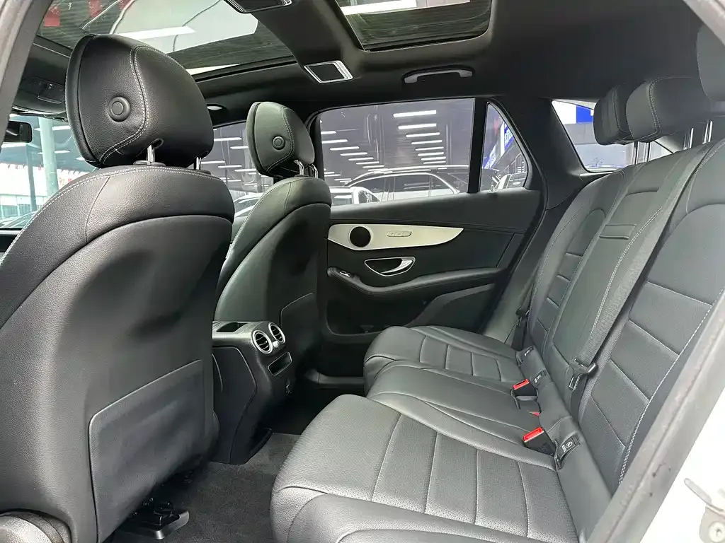 Mercedes-Benz GLC 2023 из CN, фото 8