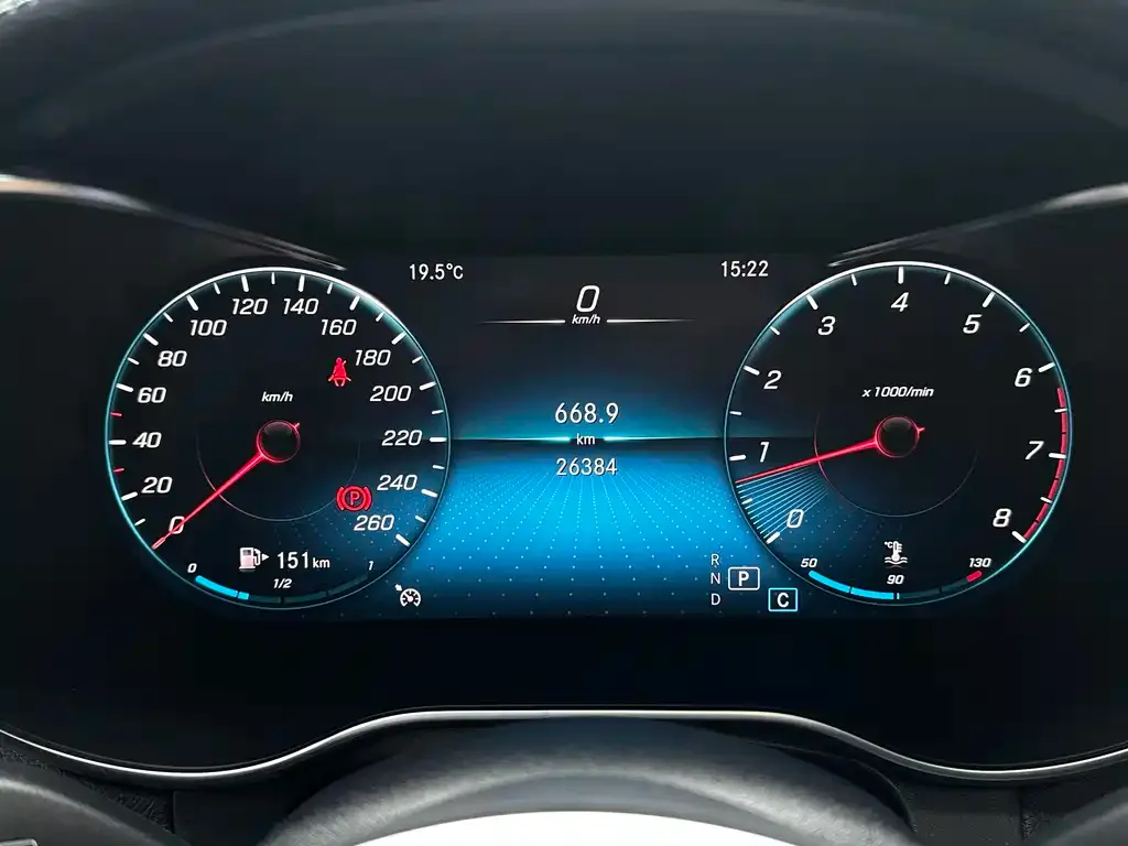 Mercedes-Benz GLC 2023 из CN, фото 4