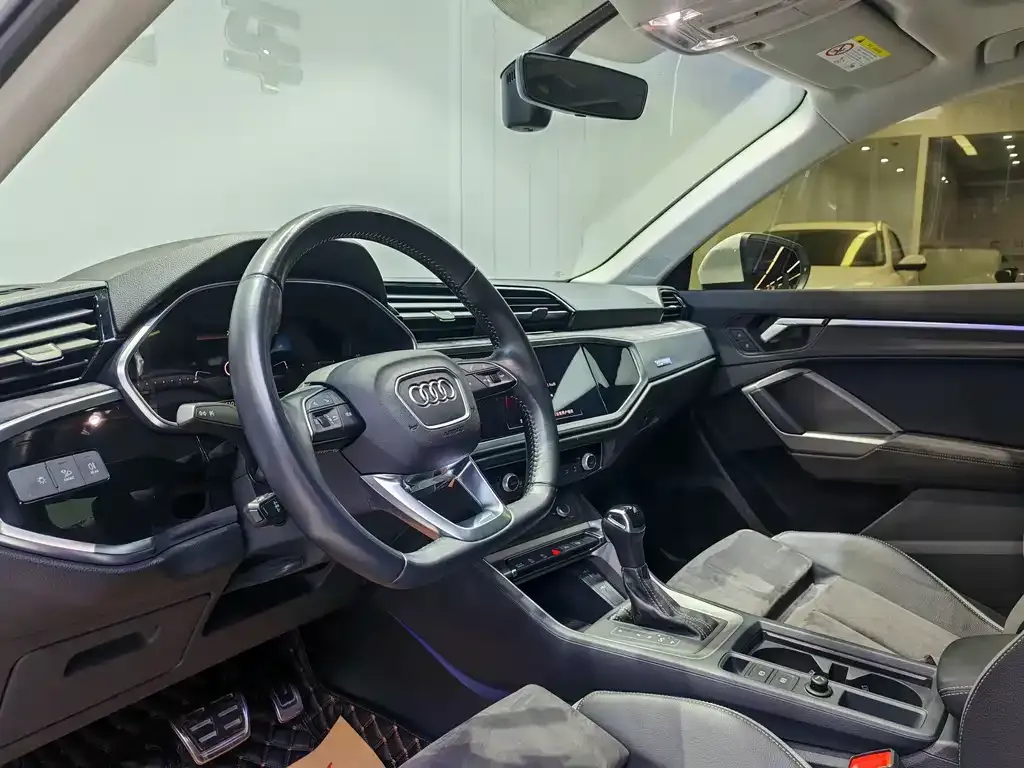 Audi Q3 2022 из CN, фото 9