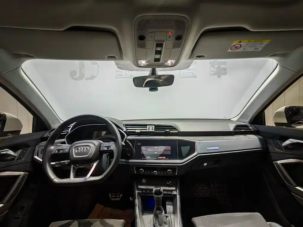 Audi Q3 2022 из CN, фото 3