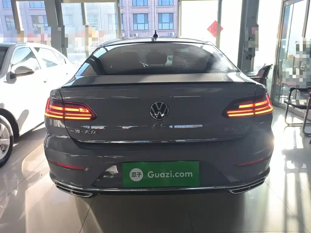 Volkswagen CC 2024 из CN, фото 2