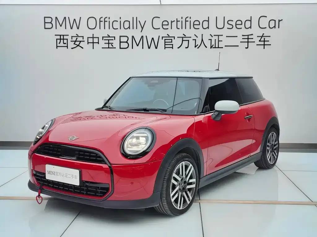 MINI Cooper (3-door) — фото 1