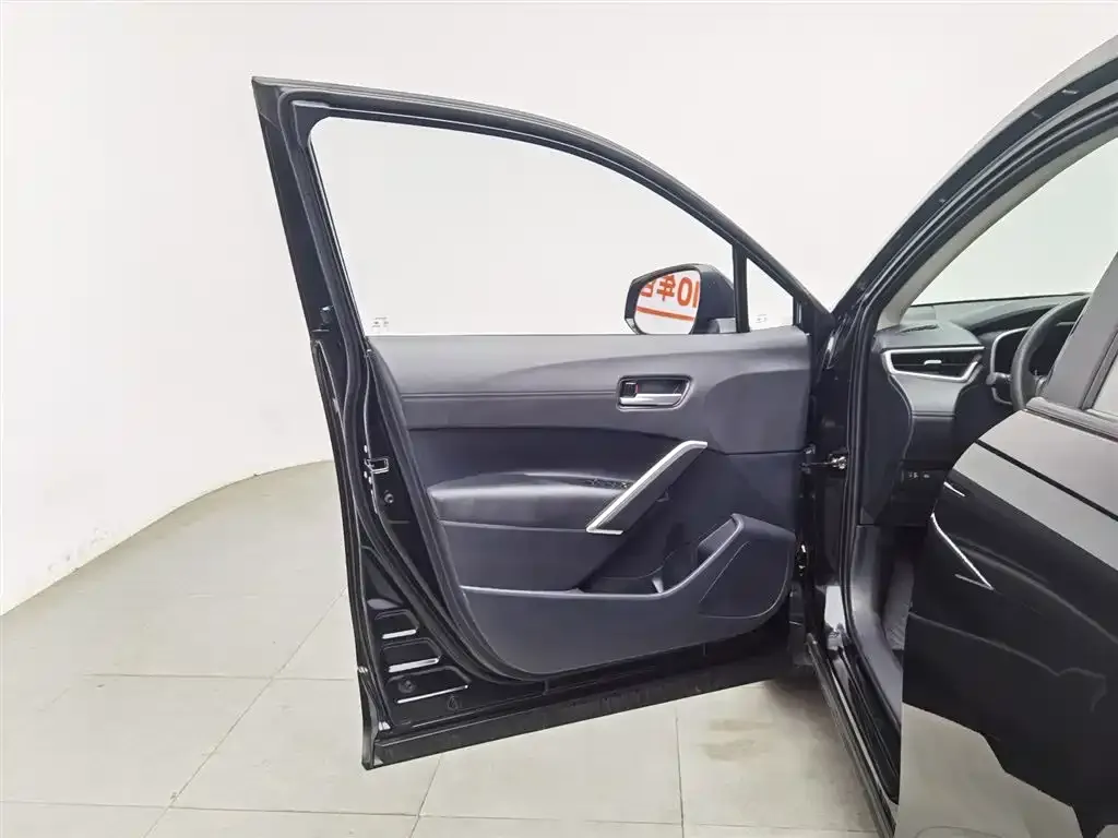 Toyota Frontlander 2024 из CN, фото 5