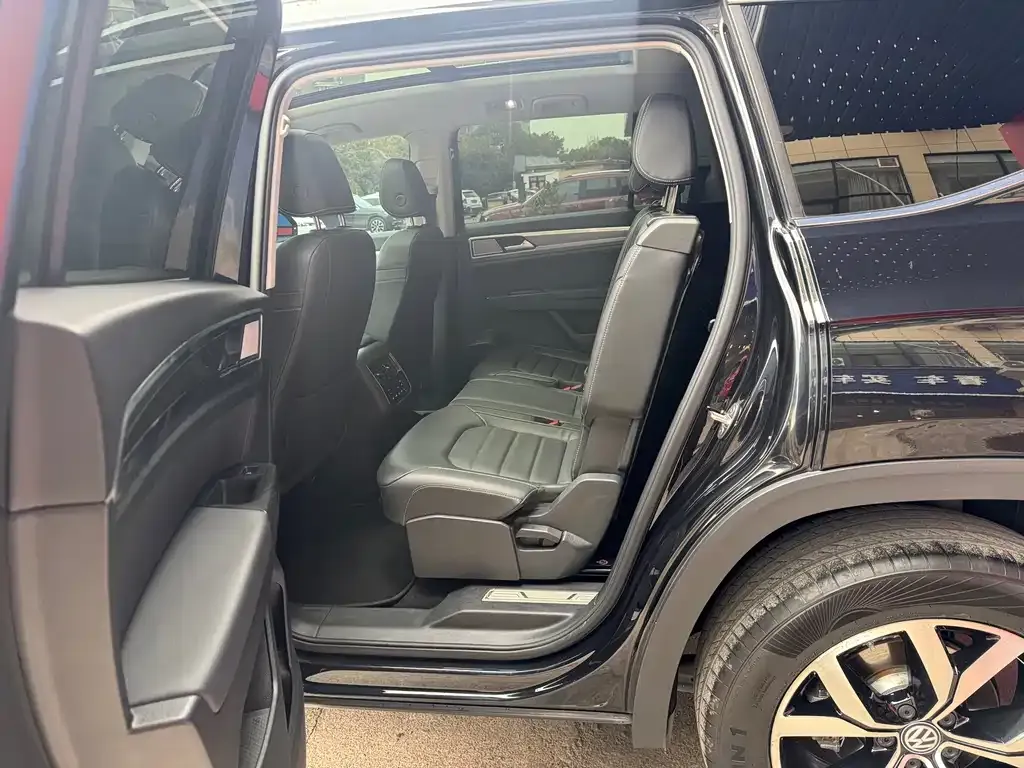 Volkswagen Teramont 2021 из CN, фото 5