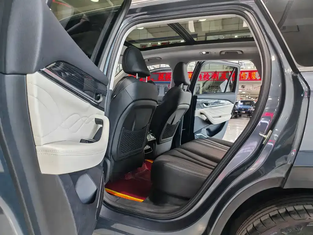 Geely Xingyue L 2023 из CN, фото 5