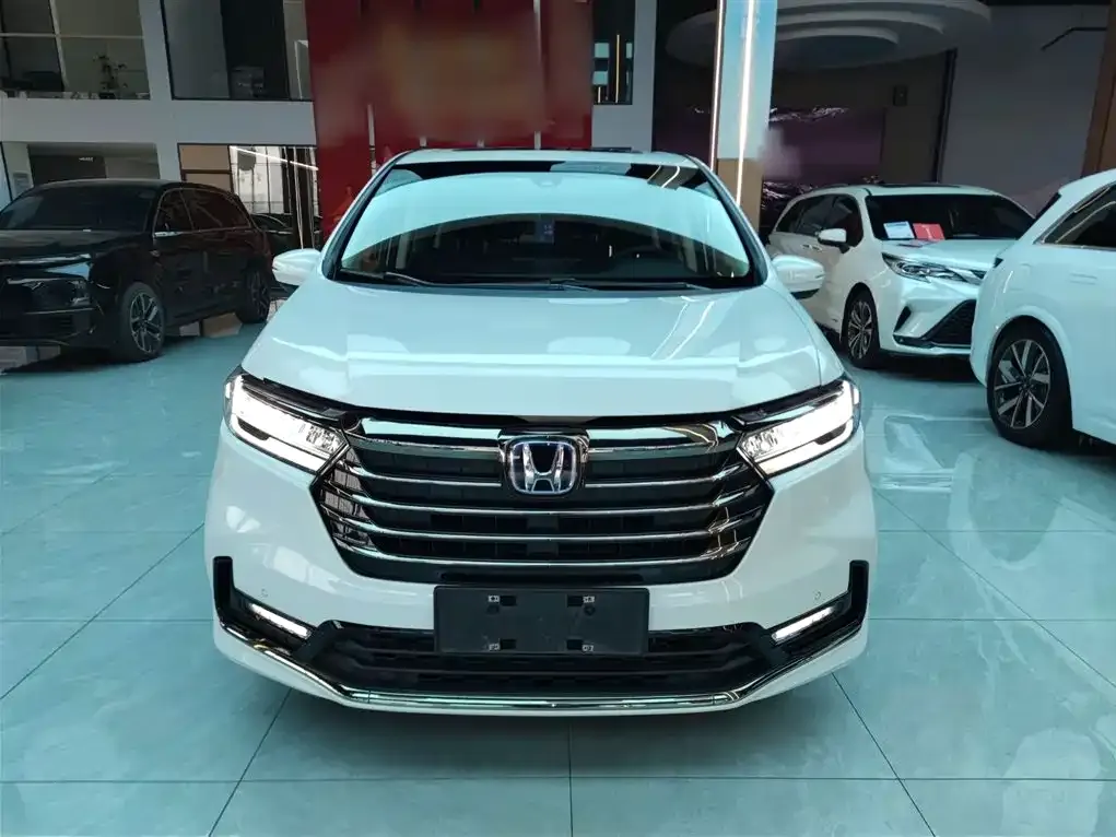 Honda Odyssey 2023 из CN, фото 5