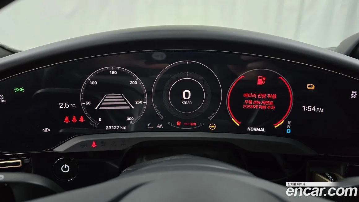 Porsche Taycan 2023 из KR, фото 4