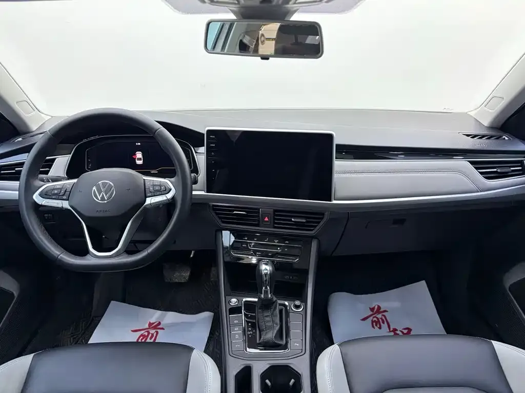 Volkswagen Bora 2023 из CN, фото 2