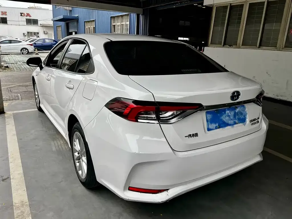 Toyota Corolla 2021 из CN, фото 4