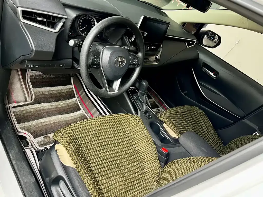 Toyota Corolla 2021 из CN, фото 9
