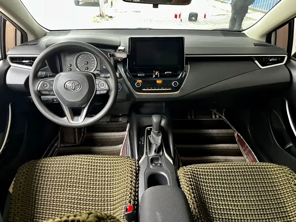 Toyota Corolla 2021 из CN, фото 7