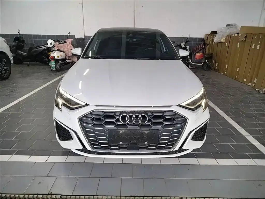 Audi A3 2021 из CN, фото 3