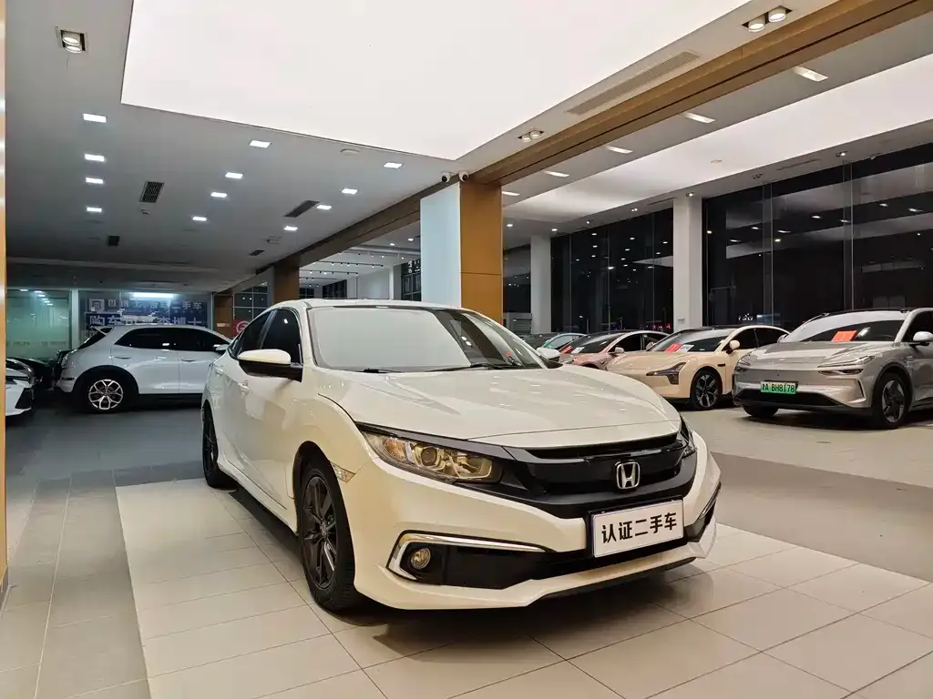 Honda Civic 2021 из CN, фото 4