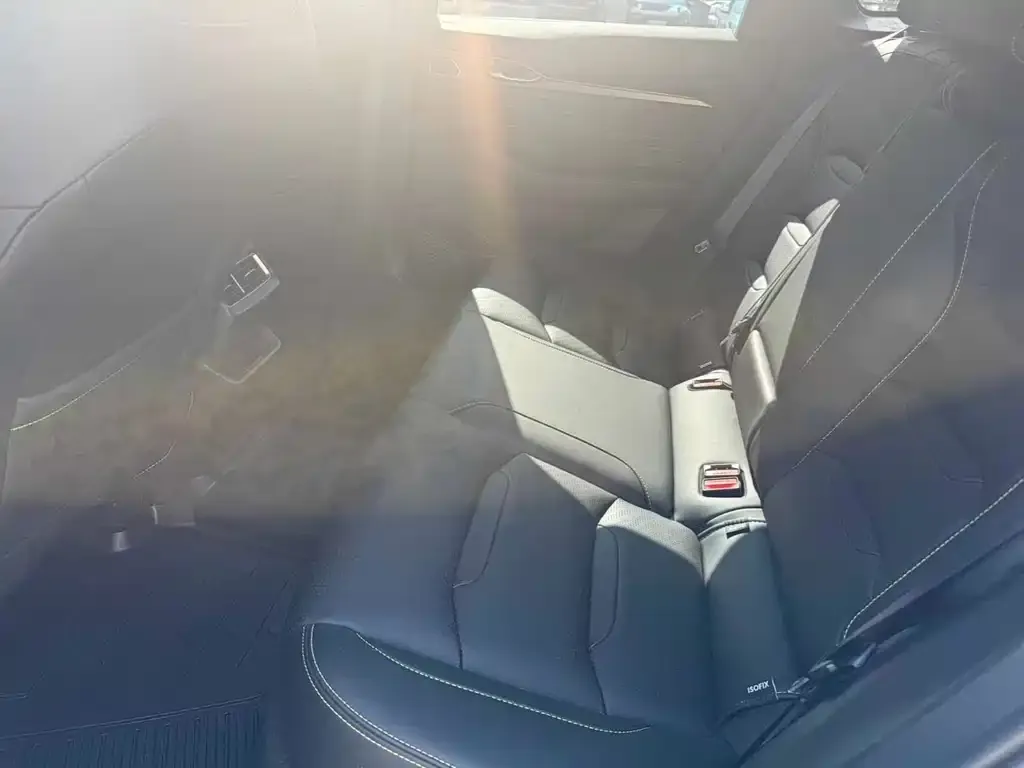 Geely Xingrui 2023 из CN, фото 3