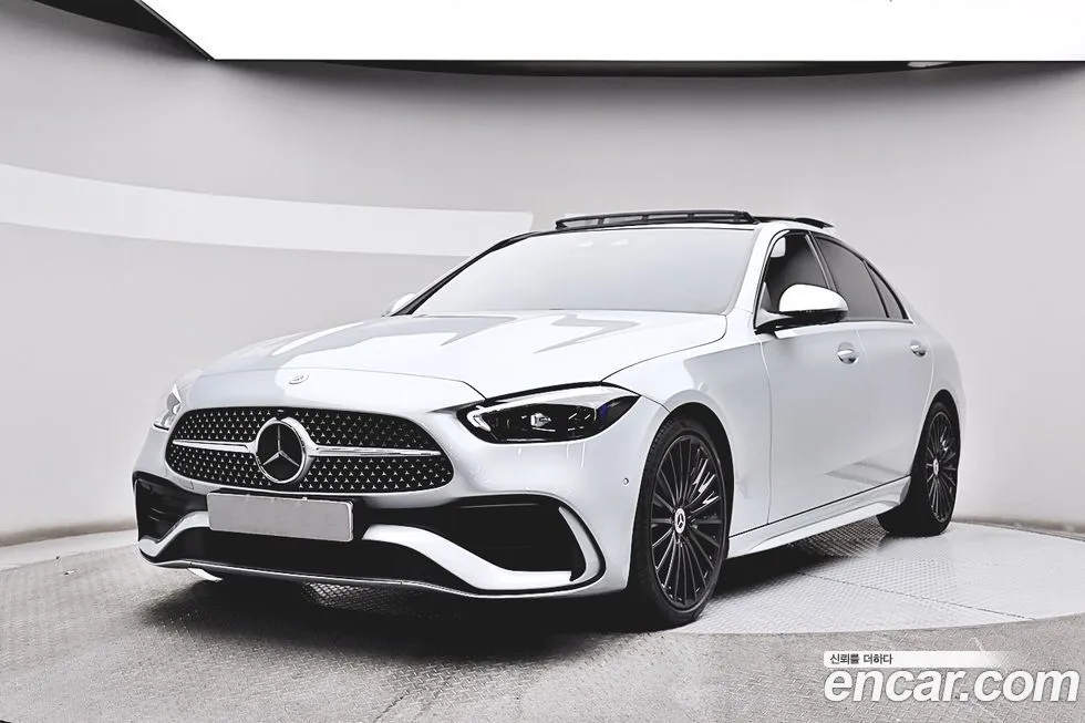 Mercedes-Benz C-Class — фото 1
