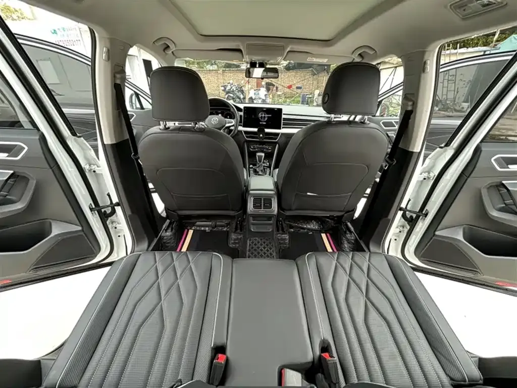 Volkswagen Tiguan L 2024 из CN, фото 9
