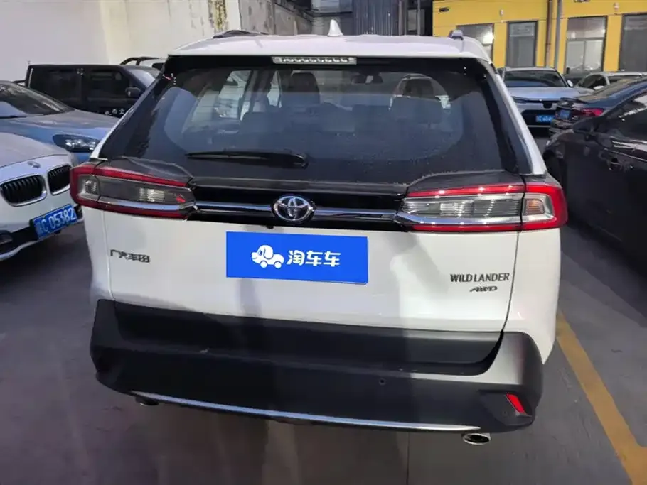 Toyota Wildlander 2023 из CN, фото 3