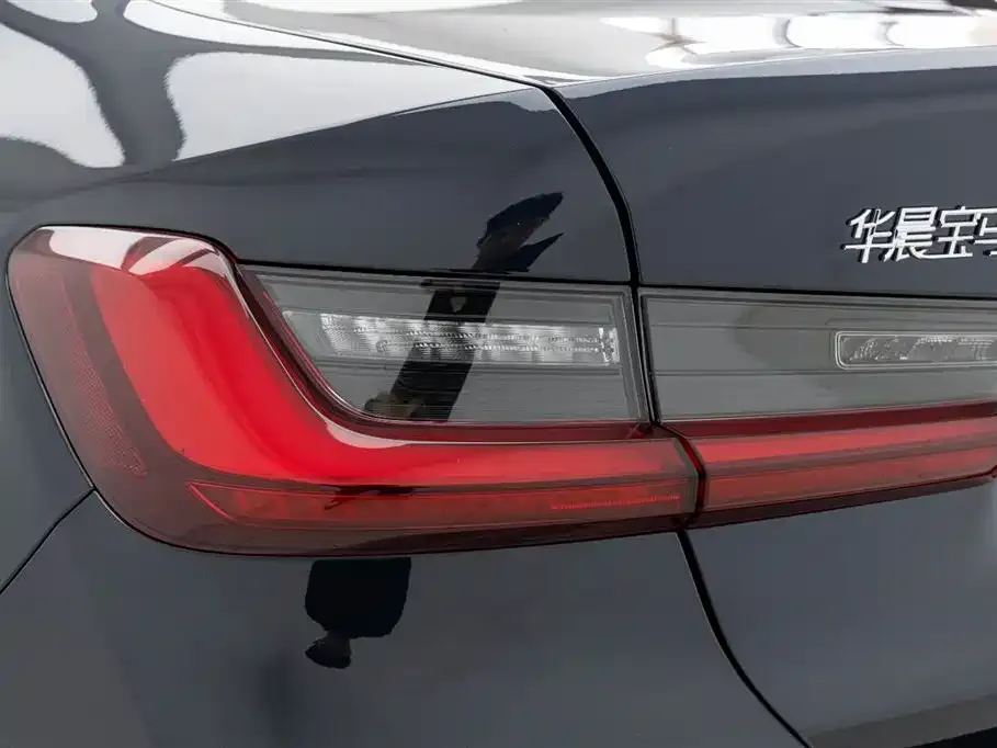 BMW 3 Series 2025 из CN, фото 3