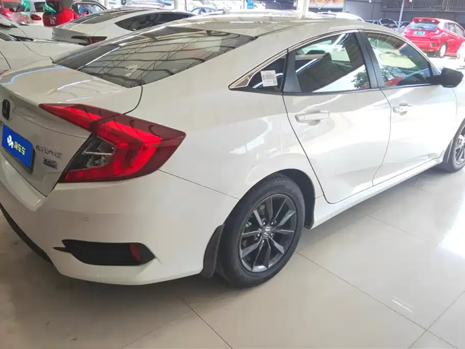 Honda Civic 2021 из CN, фото 10