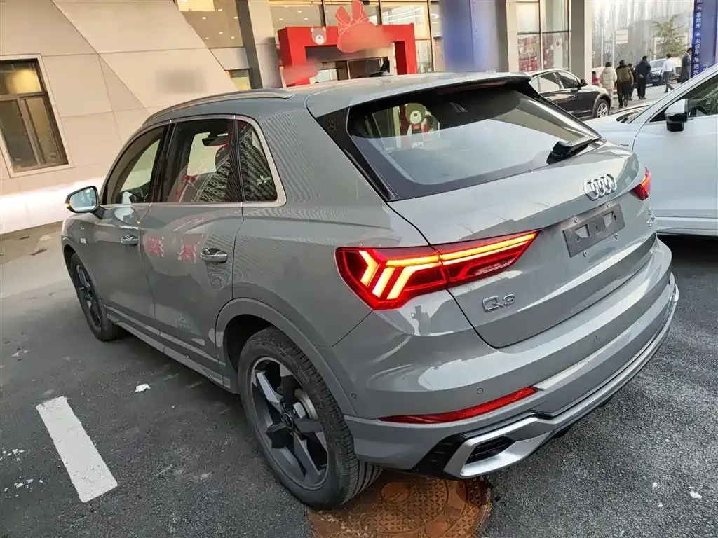 Audi Q3 2023 из CN, фото 6
