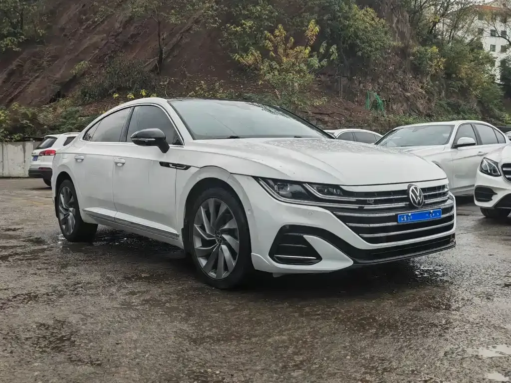 Volkswagen CC 2022 из CN, фото 5