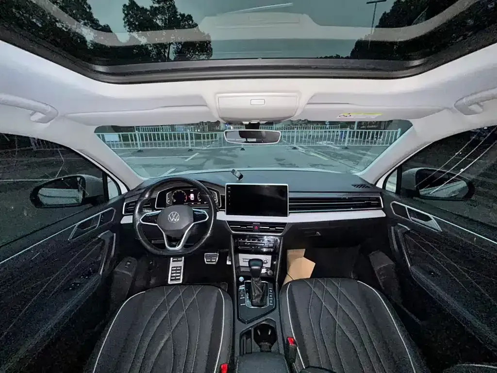 Volkswagen Tiguan L 2022 из CN, фото 4