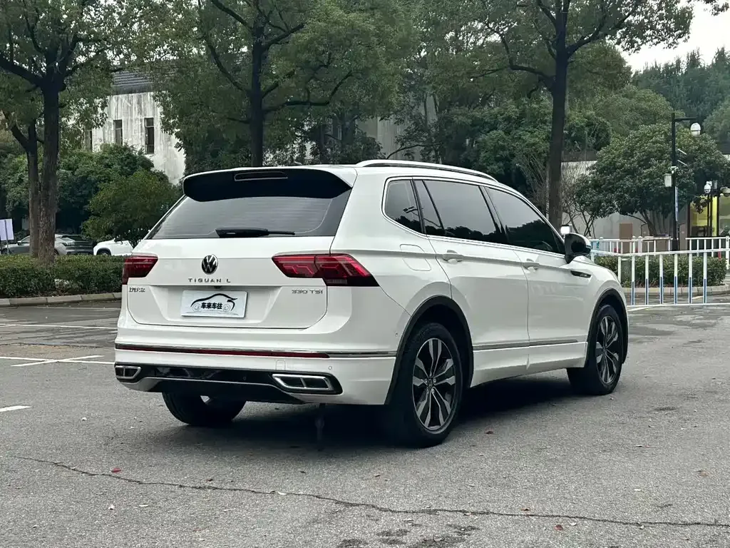 Volkswagen Tiguan L 2022 из CN, фото 8
