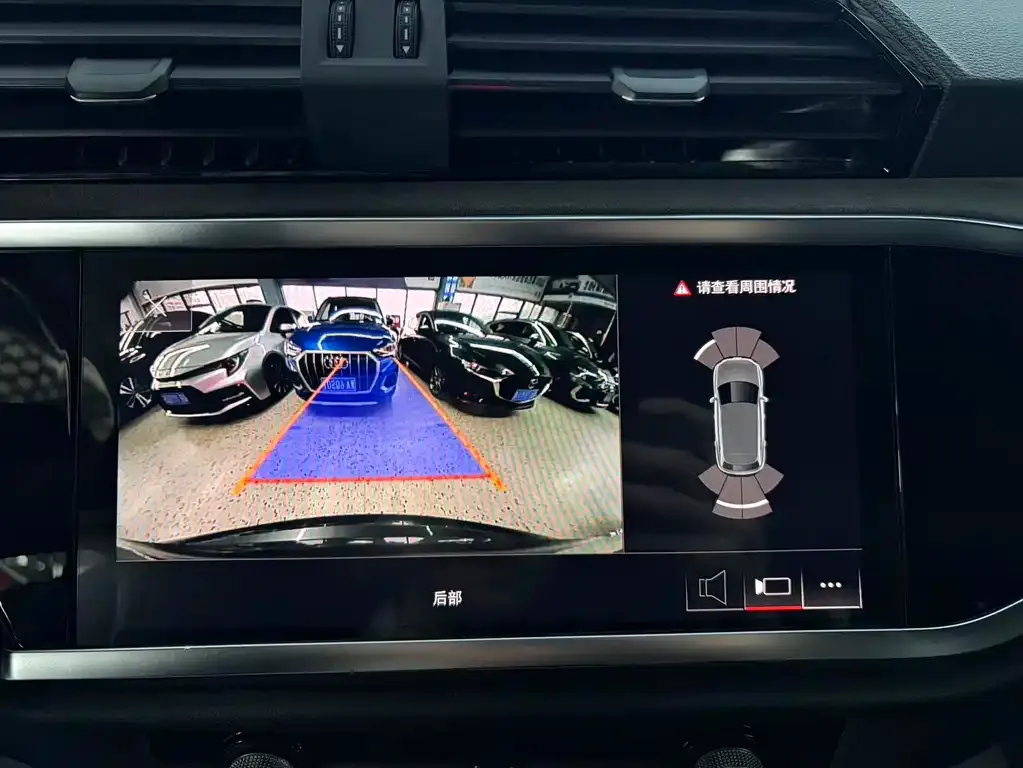 Audi Q3 2022 из CN, фото 8
