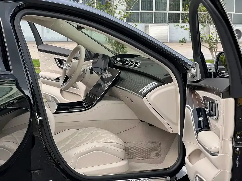 Mercedes-Benz S-Class 2023 из CN, фото 2