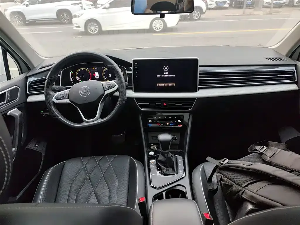 Volkswagen Tiguan L 2023 из CN, фото 9