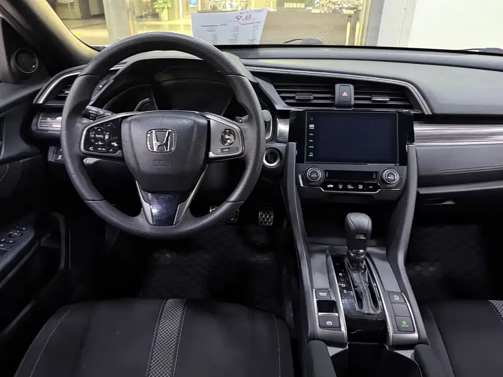 Honda Civic 2021 из CN, фото 5