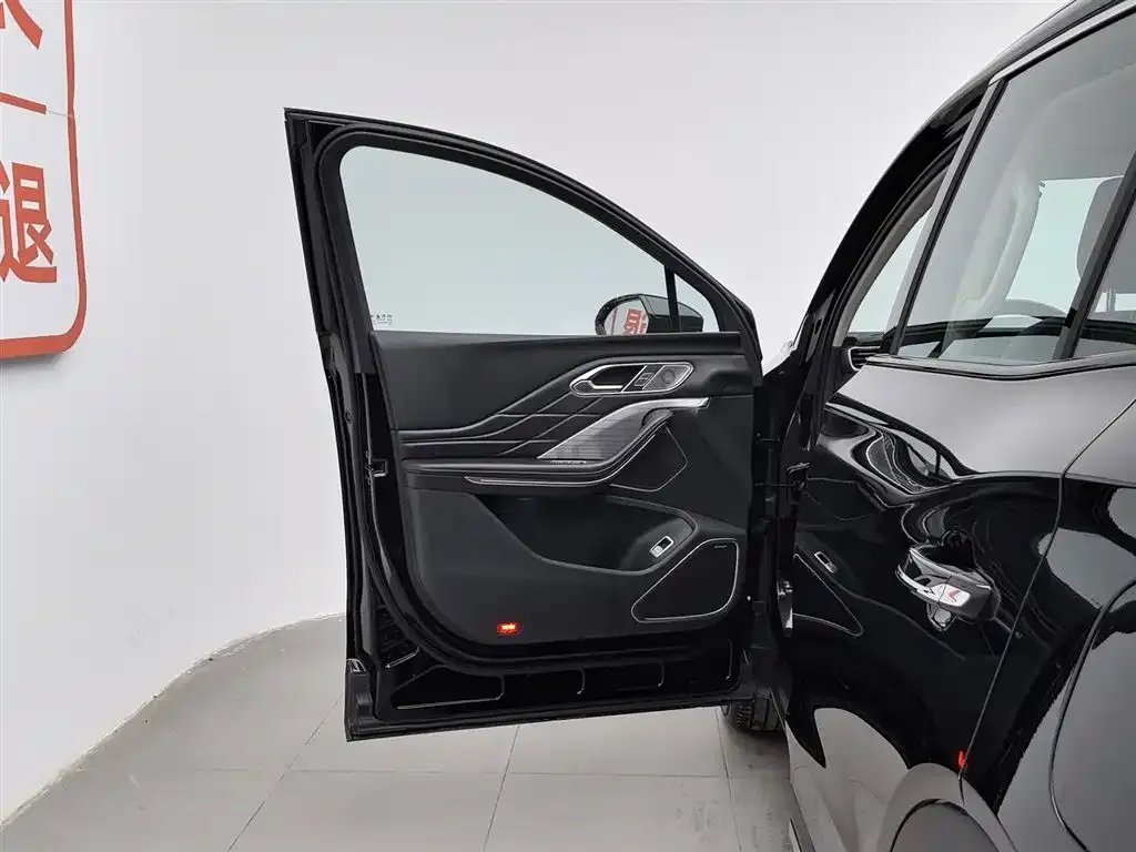 Hongqi HS7 PHEV 2024 из CN, фото 8