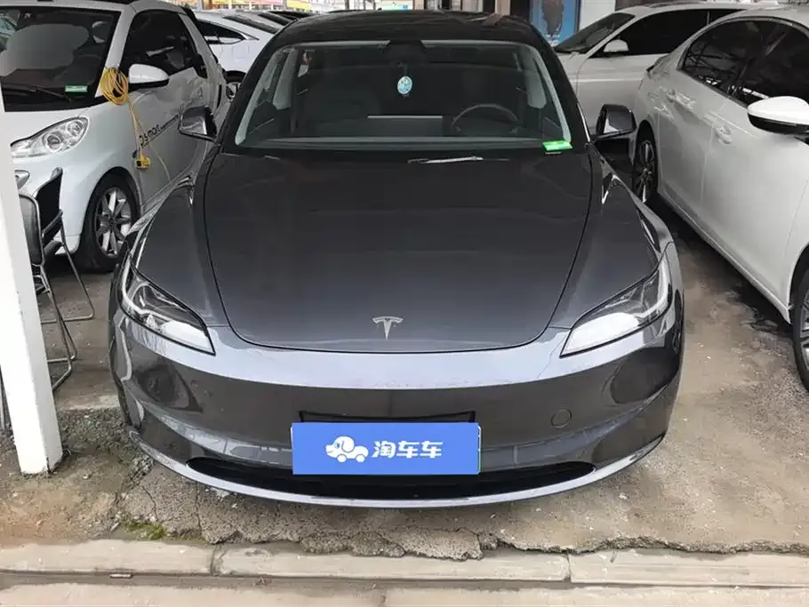 Tesla Model 3 2024 из CN, фото 2