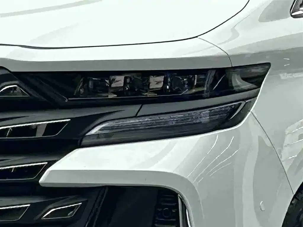 Toyota Vellfire 2024 из CN, фото 5