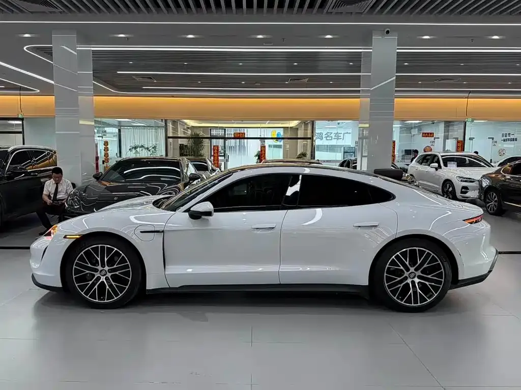 Porsche Taycan 2022 из CN, фото 3