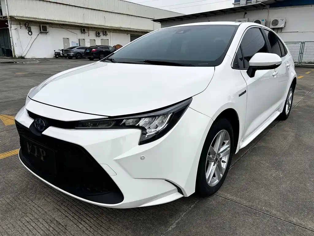 Toyota Levin Twin Engine E+ 2022 из CN, фото 1