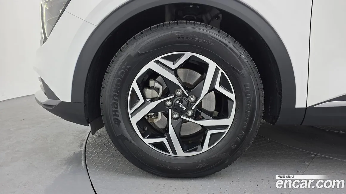 Kia Sportage — фото 6