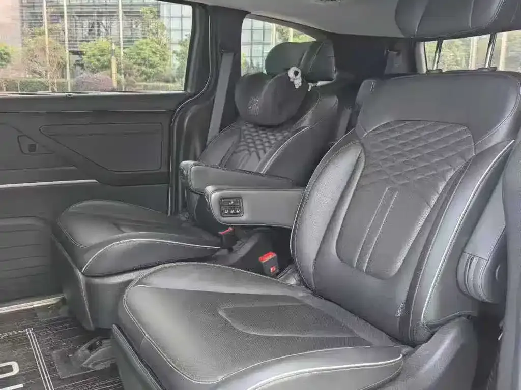 Hyundai Custo 2023 из CN, фото 3