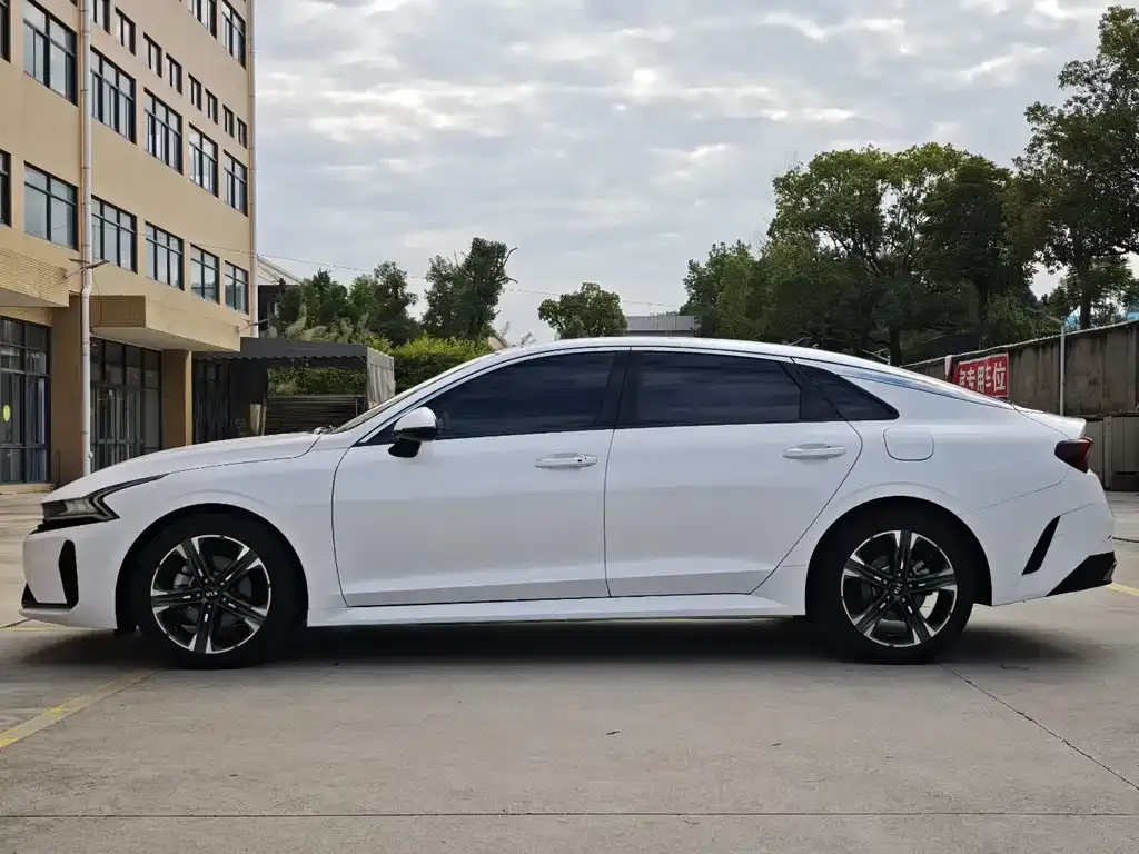 Kia K5 2021 из CN, фото 9