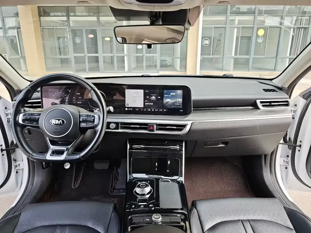 Kia K5 2021 из CN, фото 2