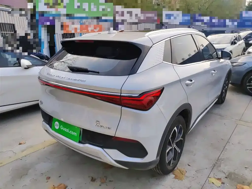 BYD Yuan Plus — фото 4