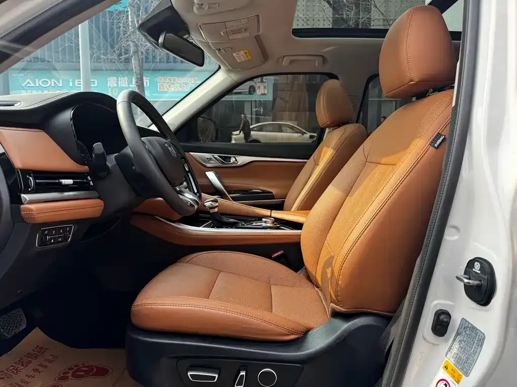 Changan CS95 2023 из CN, фото 2