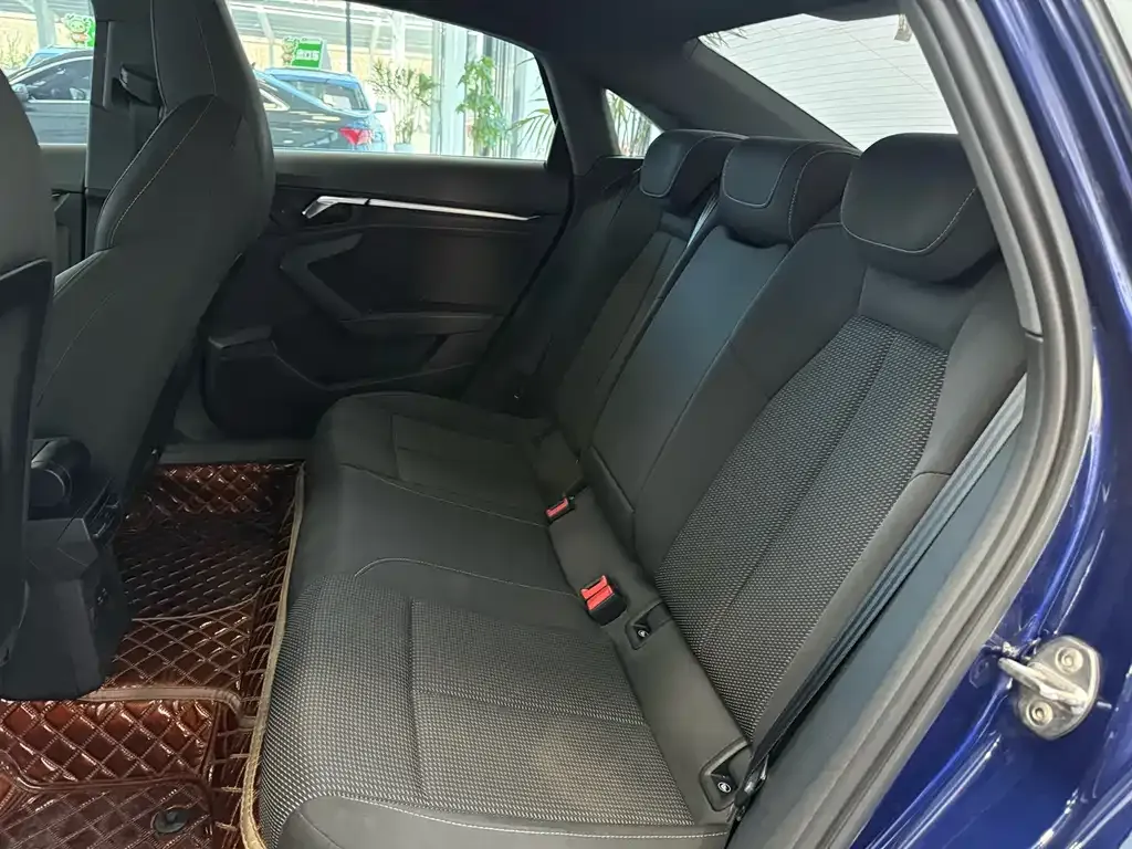 Audi A3 2022 из CN, фото 10