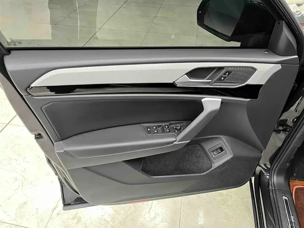 Volkswagen Tayron 2022 из CN, фото 10