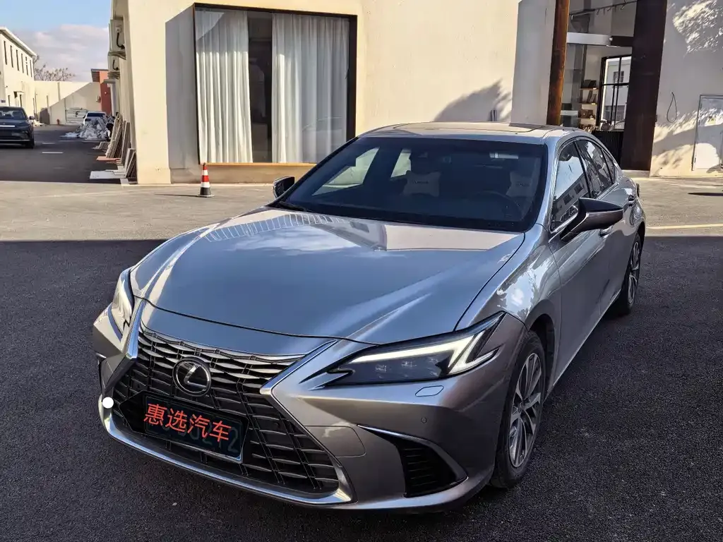 Lexus ES 2025 из CN, фото 1