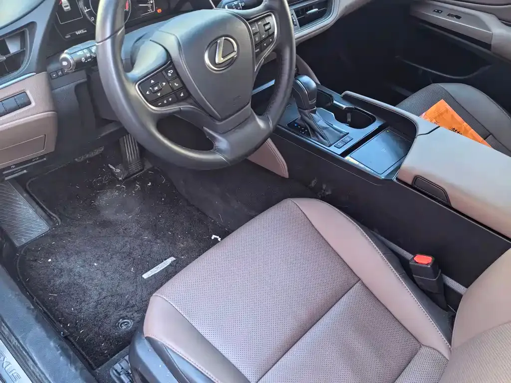 Lexus ES 2025 из CN, фото 10