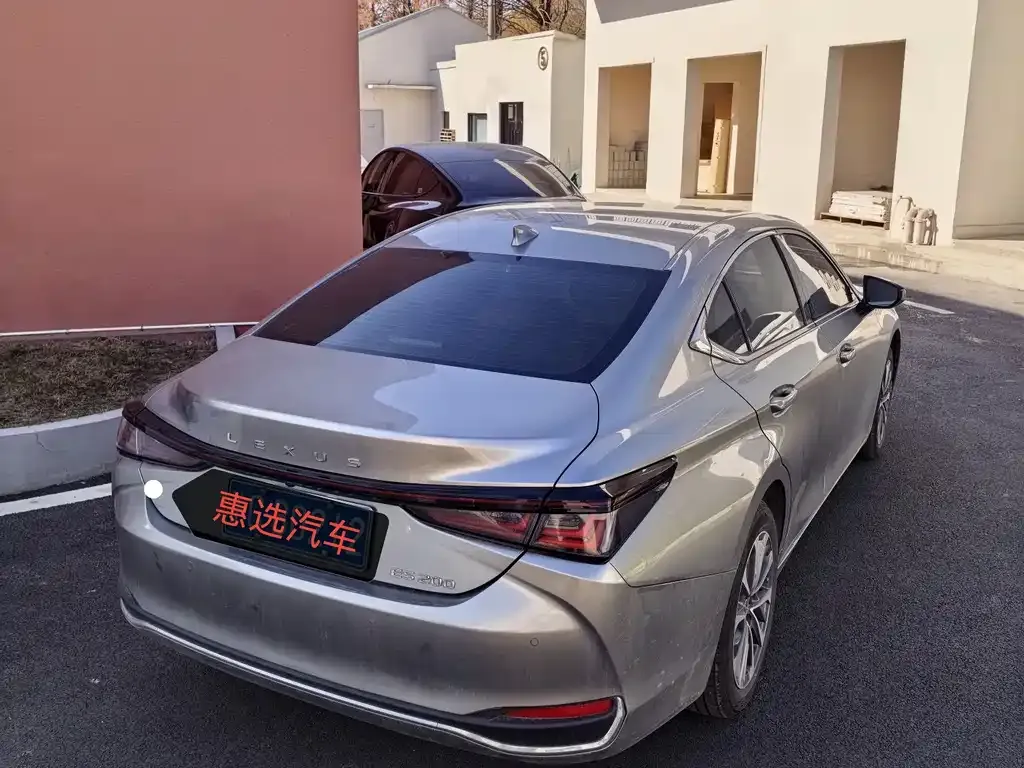 Lexus ES 2025 из CN, фото 6
