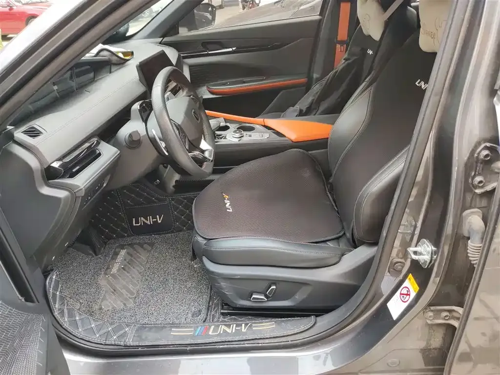 Changan UNI-V 2022 из CN, фото 8